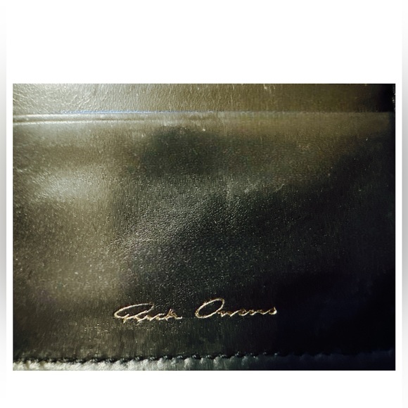 RICK OWENS • LEATHER CONTINENTAL WALLET • BLK - Picture 2 of 4
